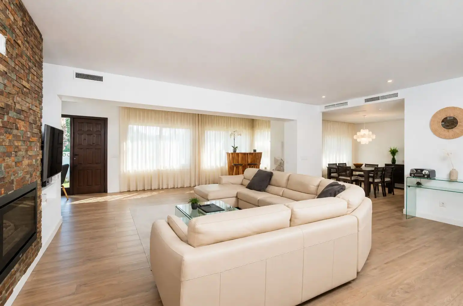 Detached house with pool for sale in San Pedro de Alcántara, imagen 6