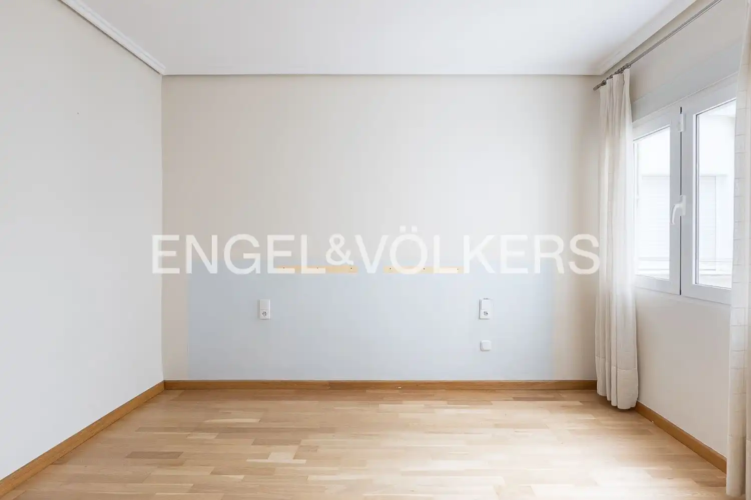 Comedor de Piso en venta en Valencia con Aire acondicionado, Calefacción y Balcón