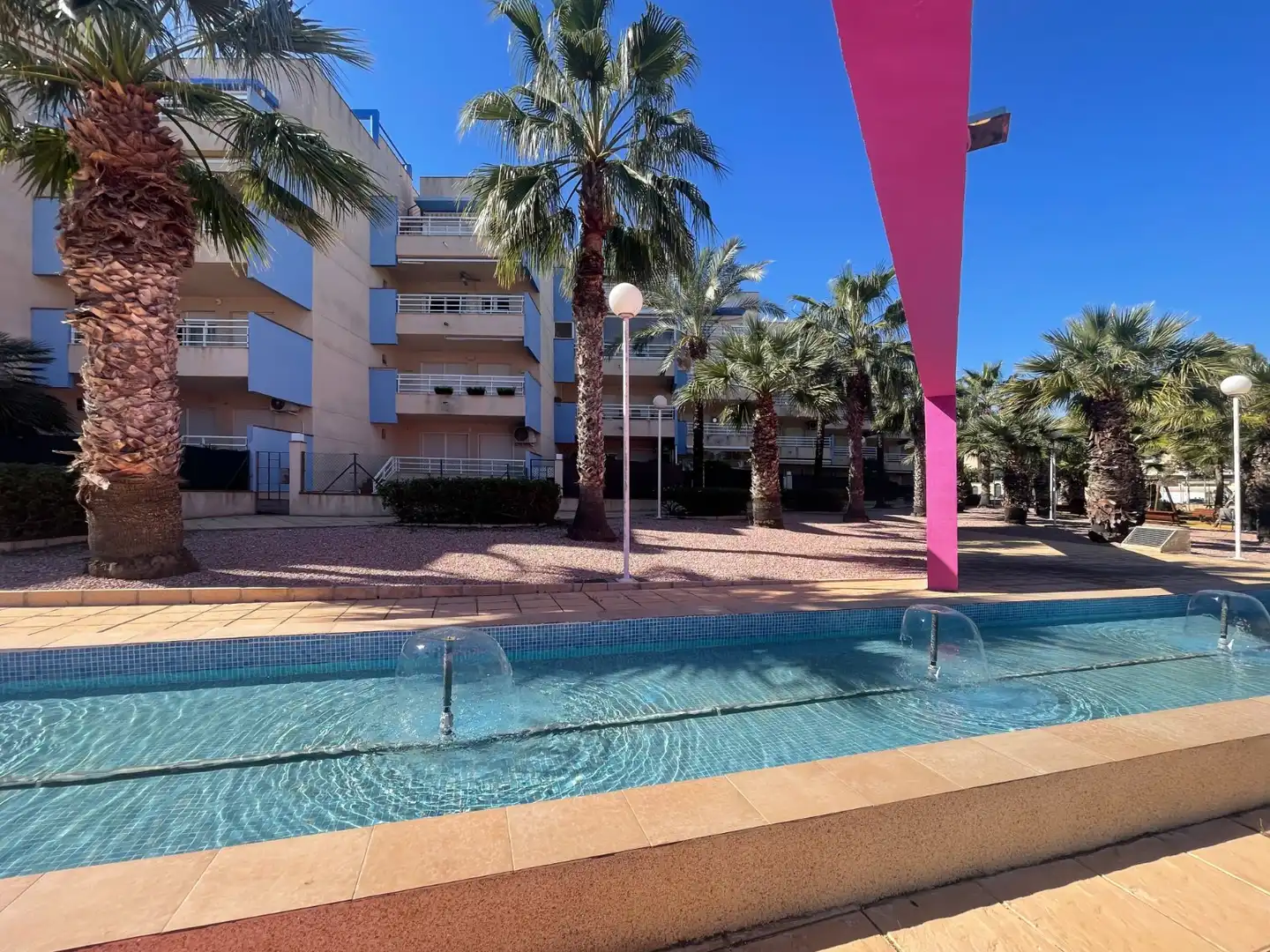 Piscina de Planta baixa en venda en Orihuela amb Aire condicionat, Jardí privat i Terrassa