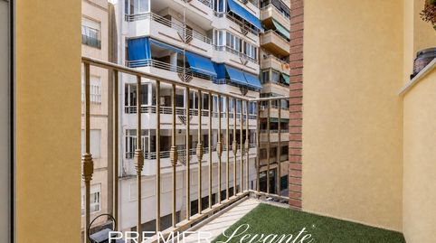 Foto 2 de Piso en venta en Calle Ingeniero Sanchiz Pujalte, Campoamor, Alicante / Alacant