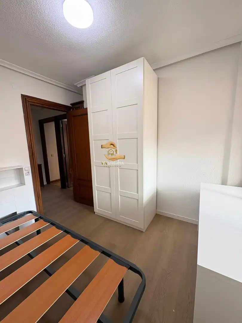 Schlafzimmer von Wohnung zur Miete in Salamanca mit Terrasse, Möbliert und Gemeinschaftspool