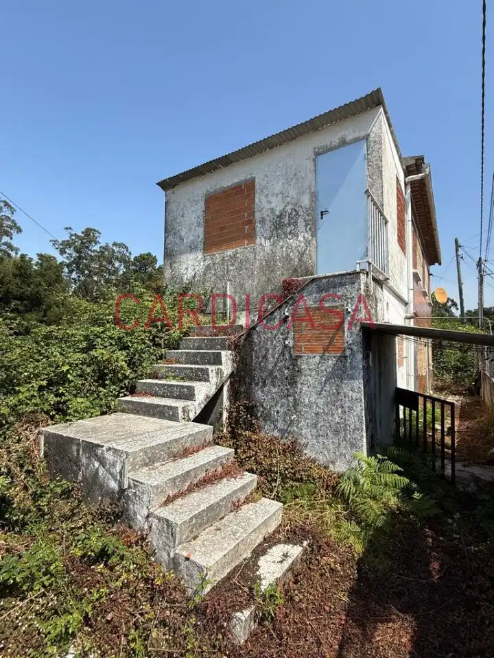 Casa o chalet en venta en Falcoa, Sardoma - Castrelos