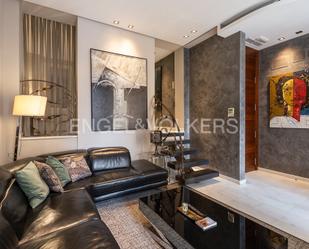 Sala d'estar de Apartament de lloguer en  Valencia Capital amb Aire condicionat, Moblat i Balcó