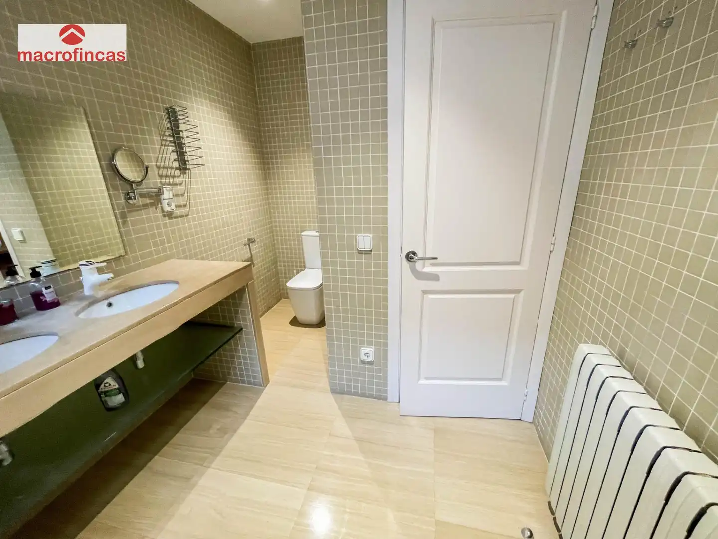 Baño de Casa o chalet en venta en Martorell con Aire acondicionado, Calefacción y Parquet