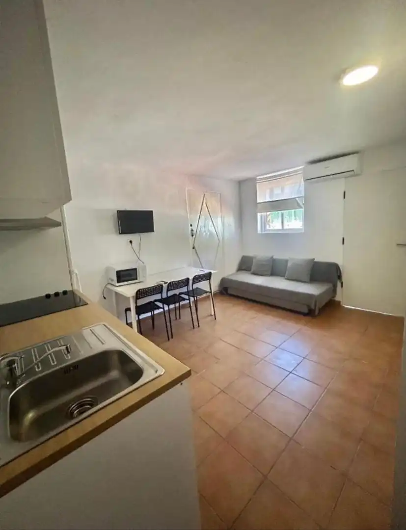 Wohnzimmer von Gebäude zur Miete in Málaga