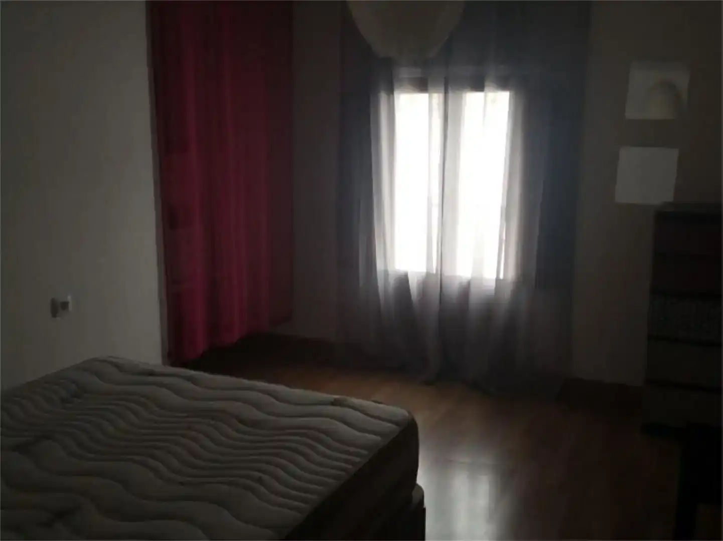 Dormitori de Casa adosada en venda en Malpartida de Cáceres amb Aire condicionat, Moblat i Balcó