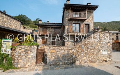 Vista exterior de Casa o xalet en venda en Isòvol amb Calefacció i Traster