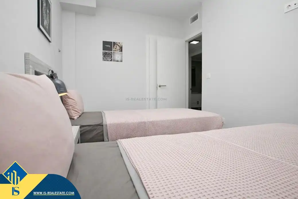 Bungalow amb piscina en venda a Nueva Torrevieja - Aguas Nuevas, imagen 34