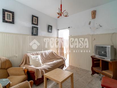 Sala d'estar de Casa adosada en venda en Vélez-Málaga amb Terrassa