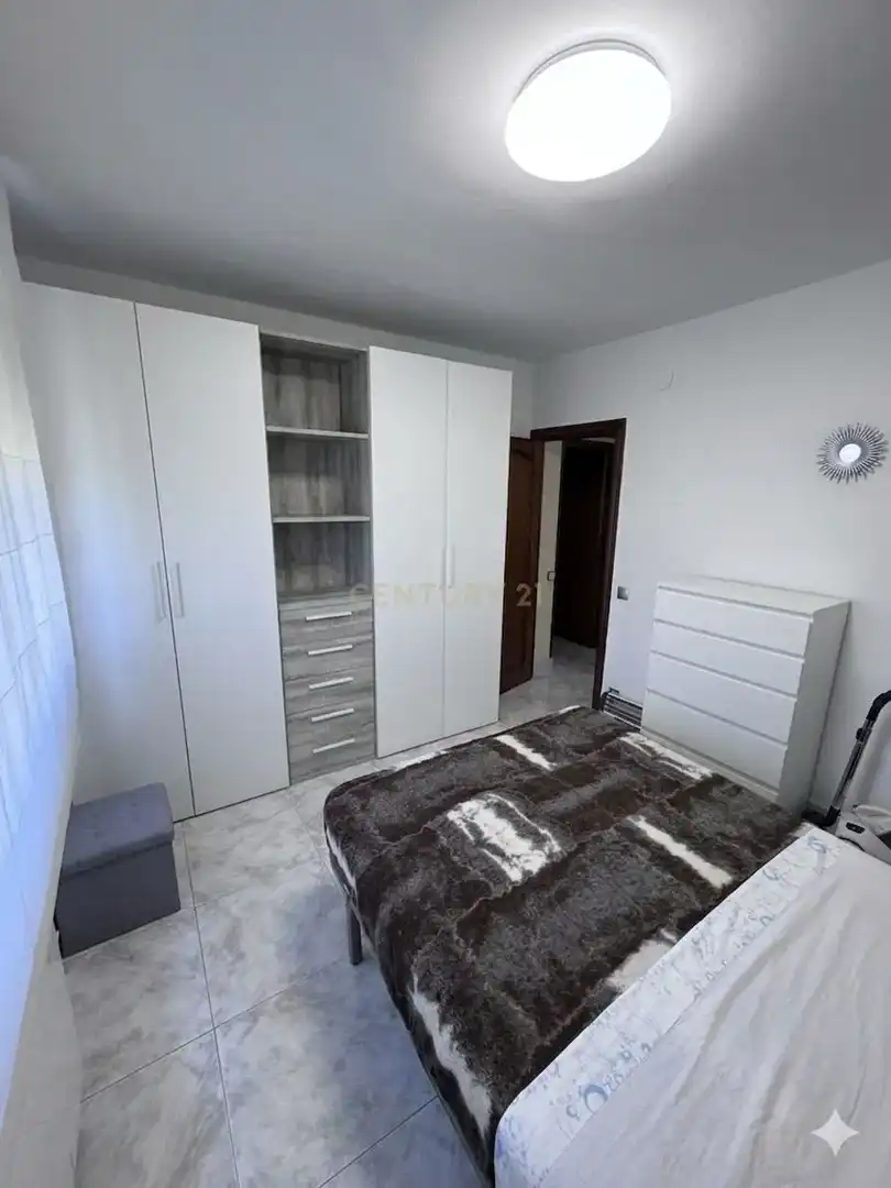 Habitación de Apartamento en venta en Badalona con Aire acondicionado y Balcón
