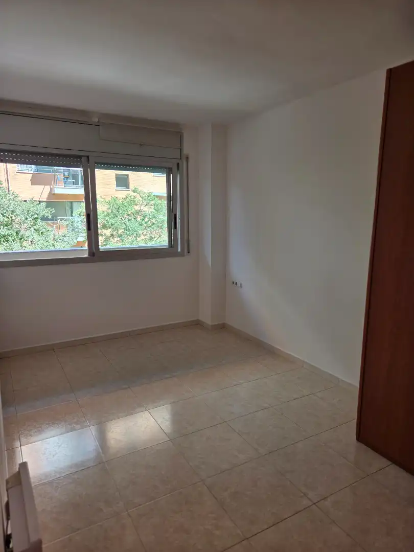 Habitación de Piso de alquiler en Barcelona con Calefacción, Horno y Lavadora