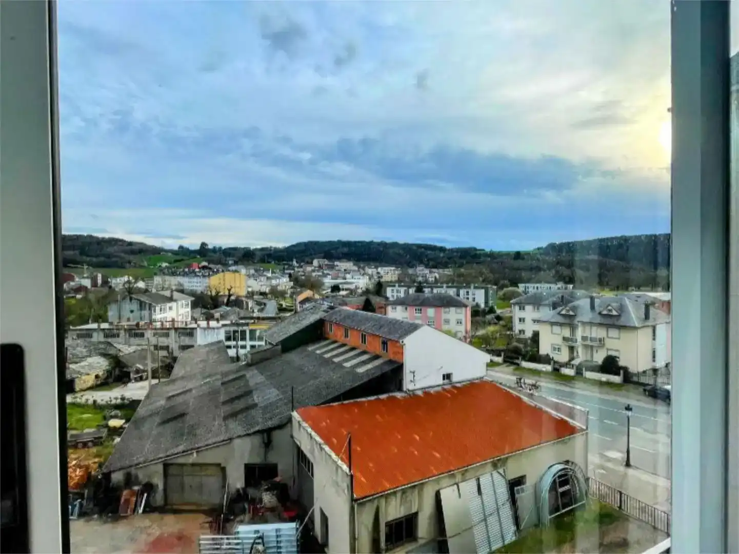 Vista exterior de Piso en venta en Meira con Parquet, Trastero y Amueblado