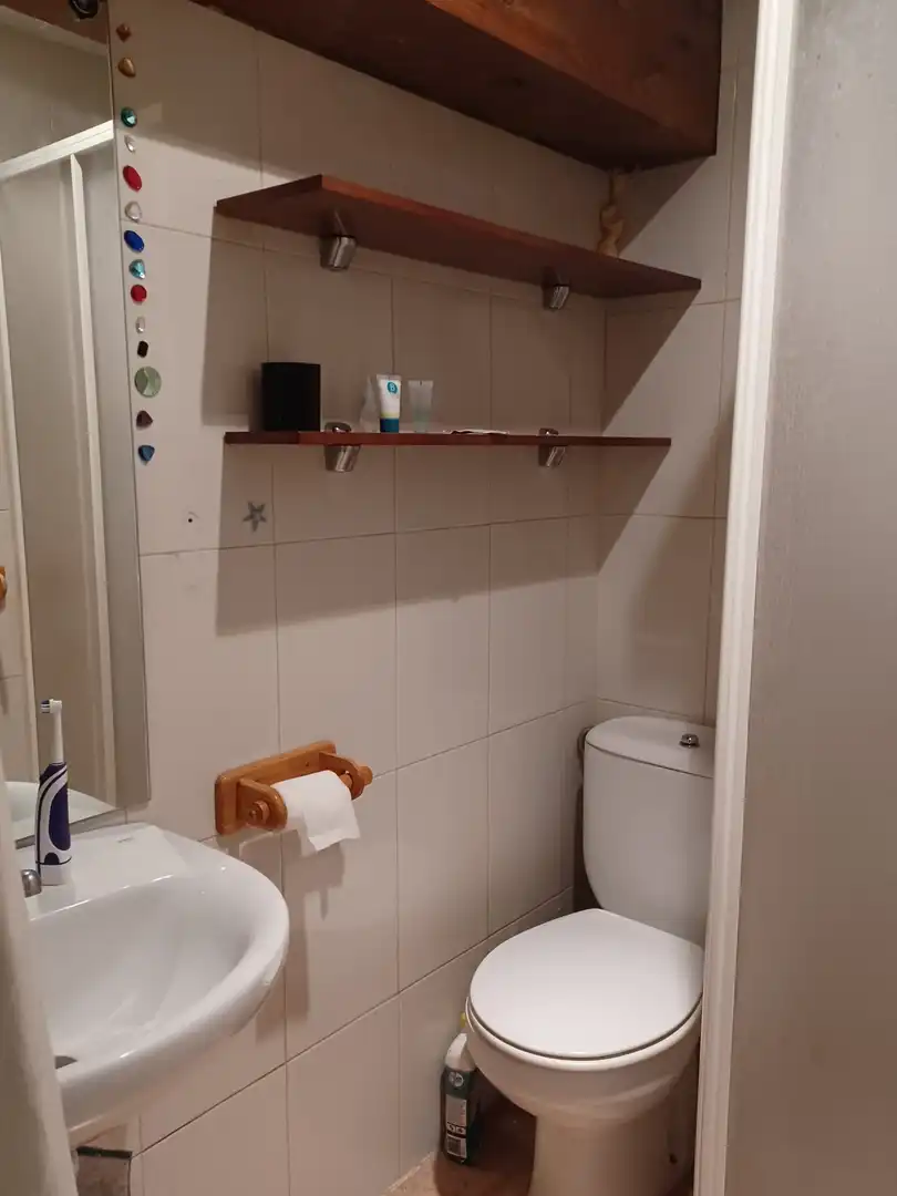 Bany de Pis de lloguer en  Pamplona / Iruña amb Calefacció, Parquet i Moblat