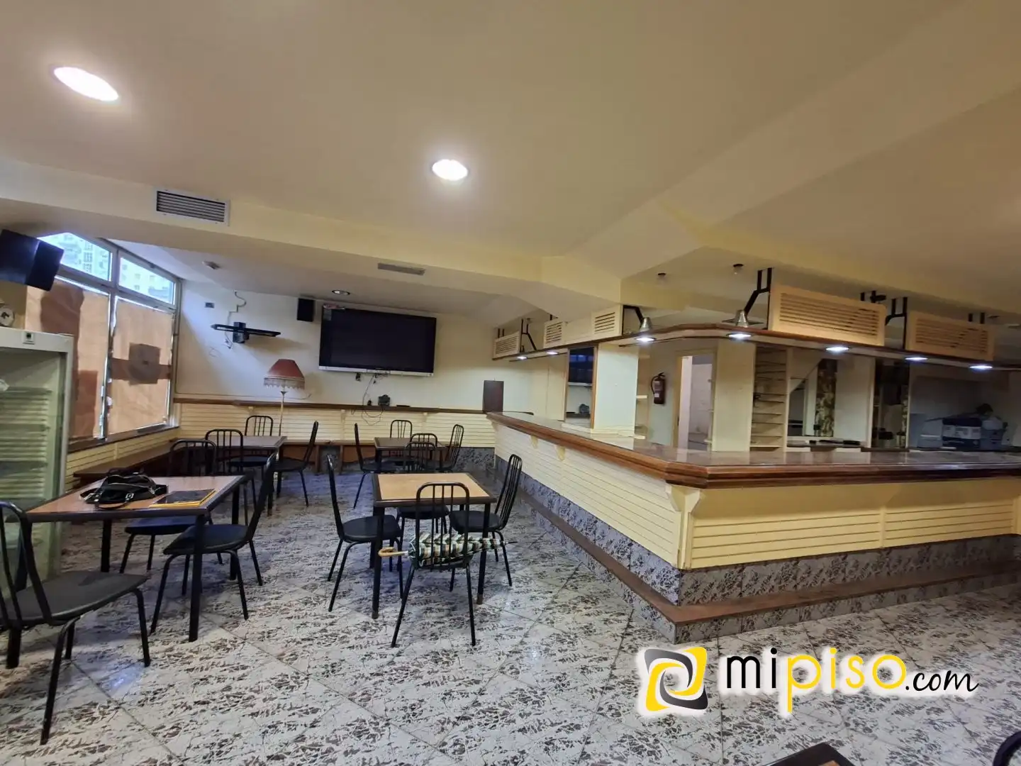Business premises for sale in COMANDANTE VILLAR 7, imagen 2