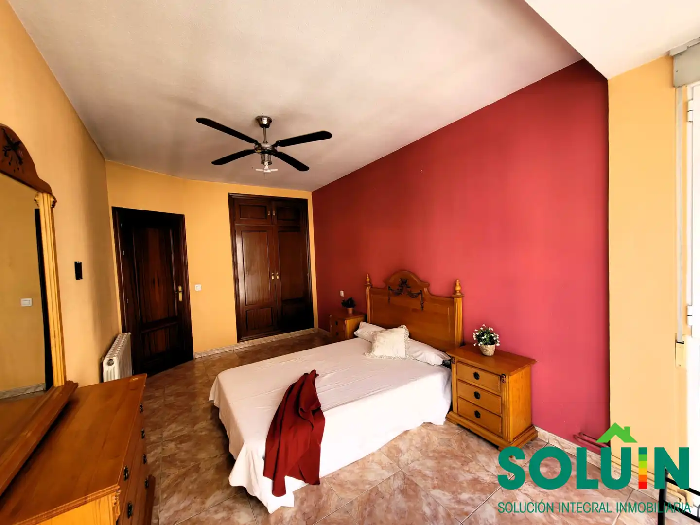 Habitación de Piso en venta en Fuenlabrada con Calefacción, Trastero y Horno
