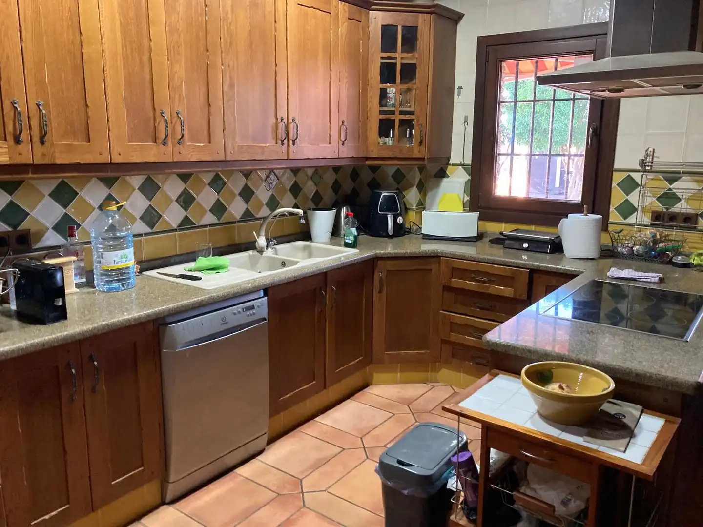 Cocina de Casa o chalet en venta en Fuengirola con Aire acondicionado, Jardín privado y Parquet