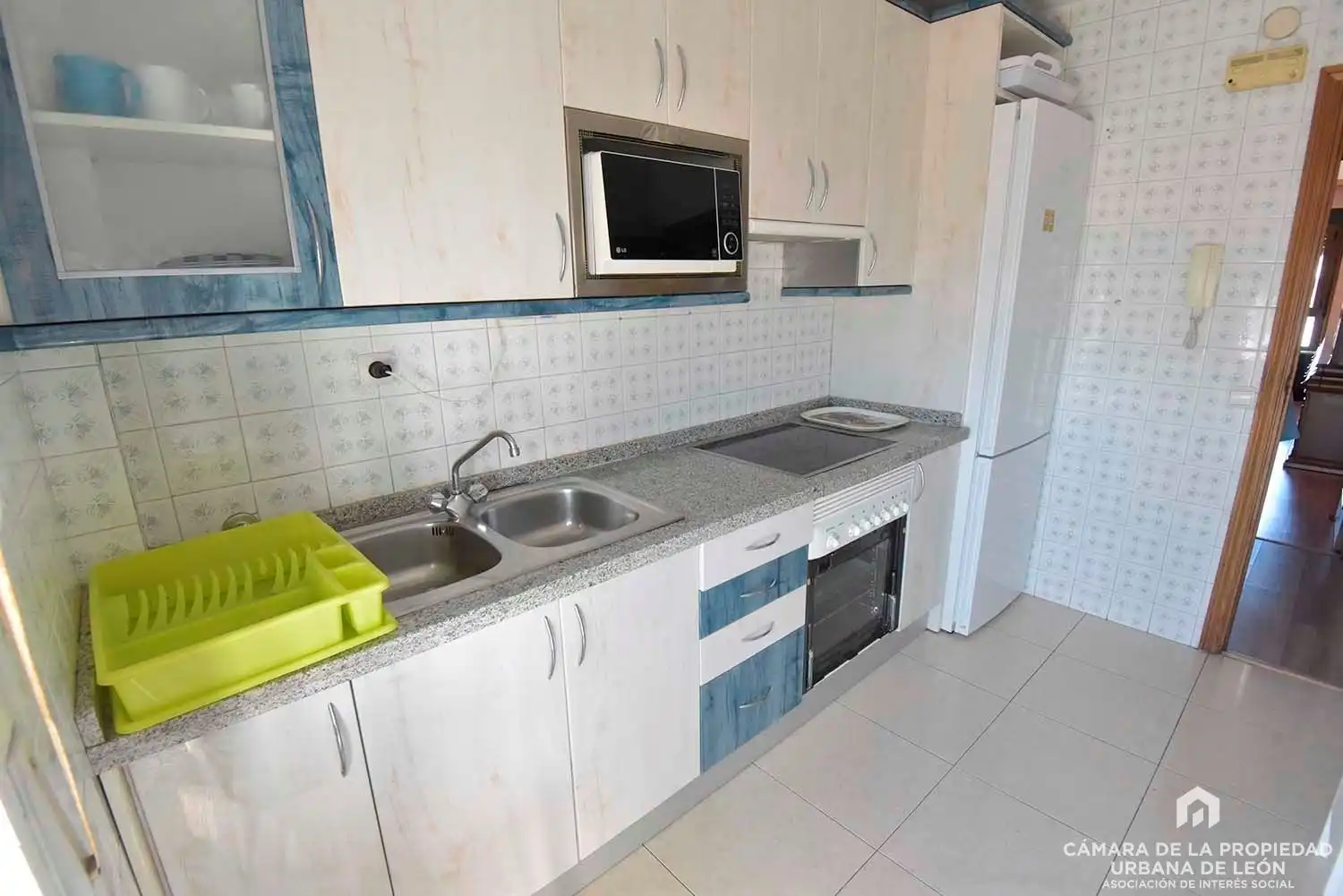Kitchen of Flat for rent in León Capital   with Heating and Furnished