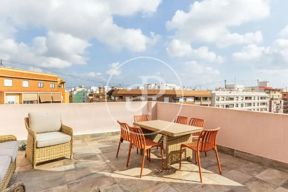 Terrassa de Àtic de lloguer en Valencia amb Aire condicionat, Calefacció i Terrassa