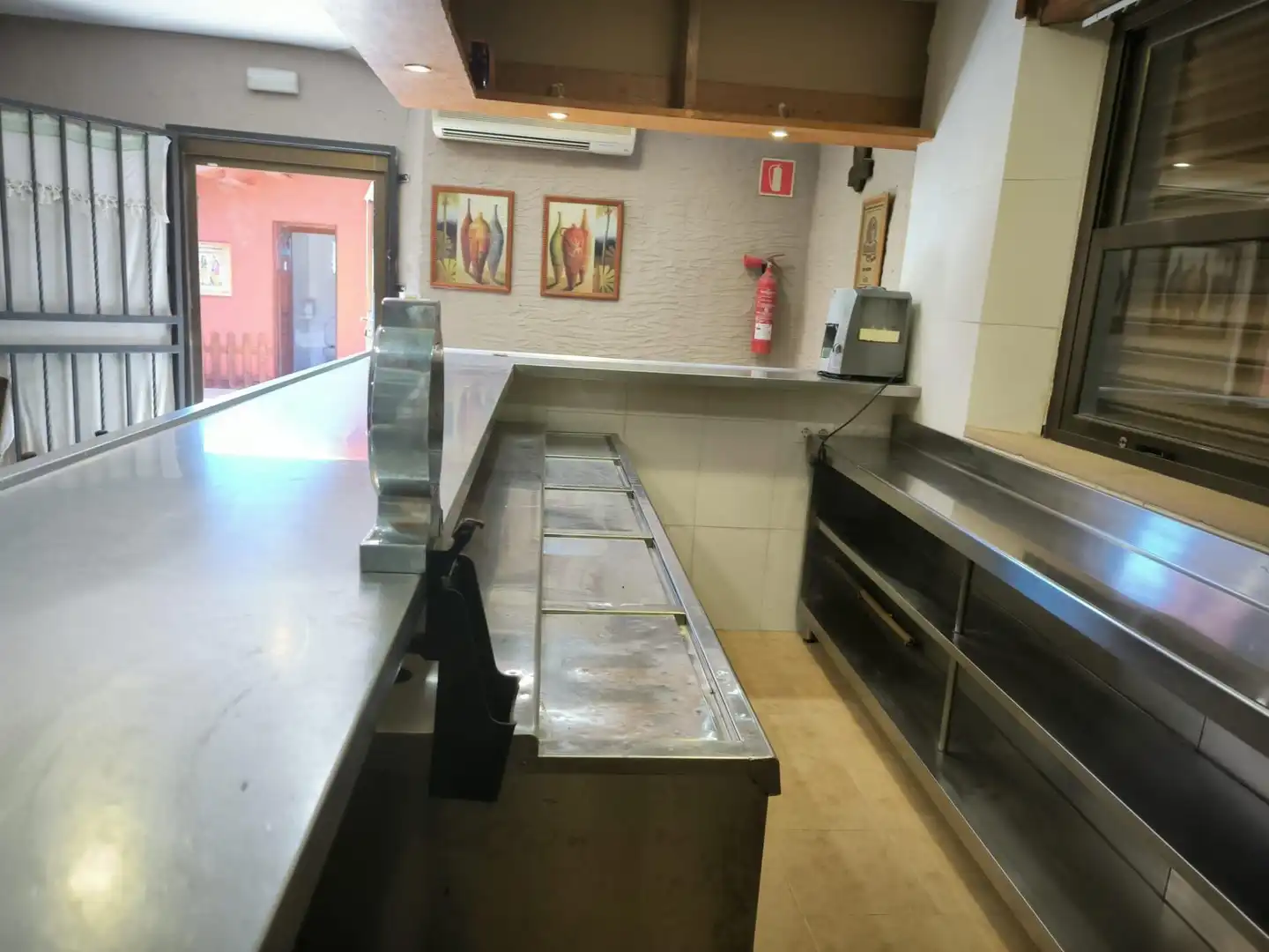 Local en venta en El Vendrell con Aire acondicionado