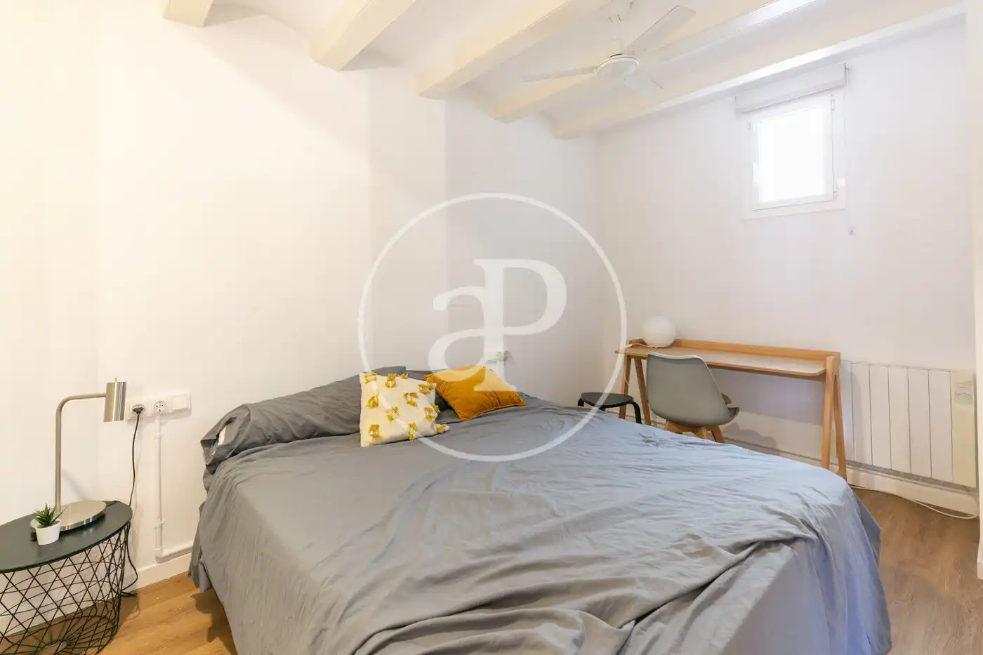 Bedroom of Flat for sale in Barcelona  with Heating and Furnished