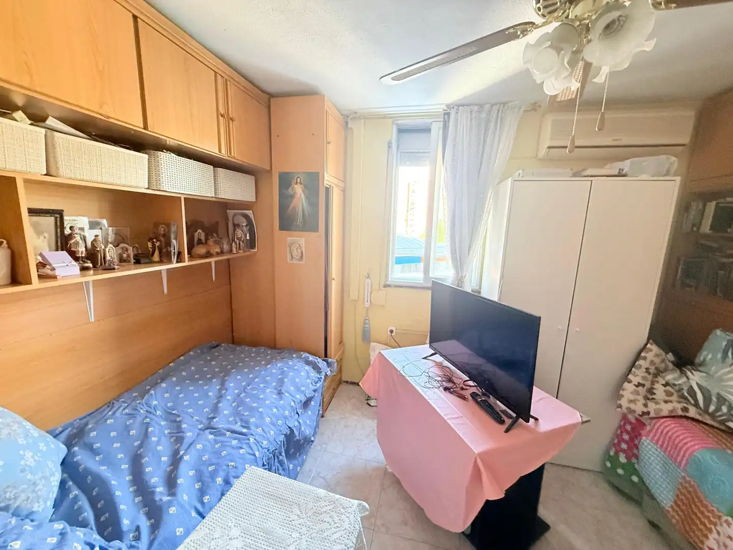 Habitación de Piso en venta en Madrid con Aire acondicionado y Calefacción