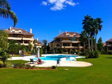 Apartamento con piscina en alquiler en Sotogrande Alto