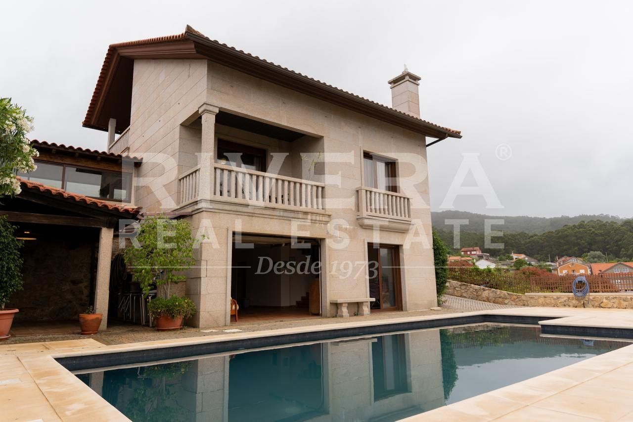 Exterior view of House or chalet for sale in O Rosal    with Heating, Private garden and Terrace