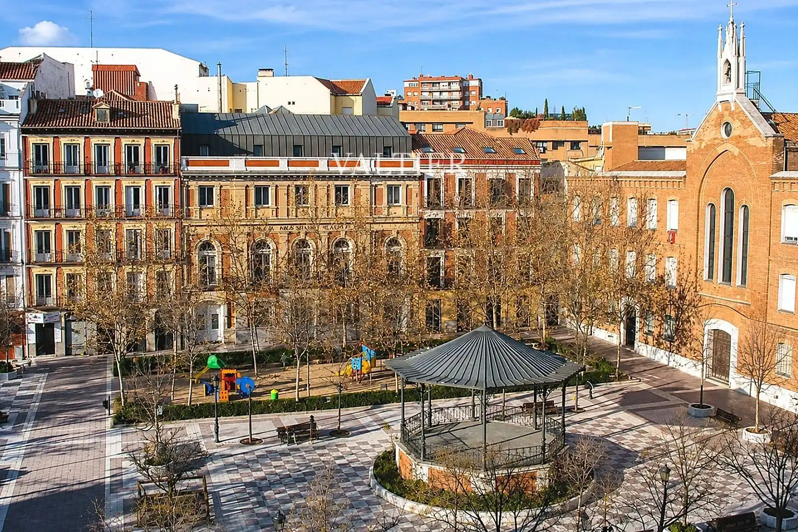 Vista exterior de Piso de alquiler en Madrid con Aire acondicionado y Amueblado