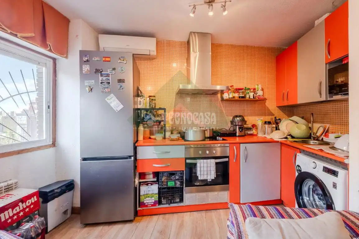Kitchen of Flat for sale in Madrid  with Air Conditioner and Balcony