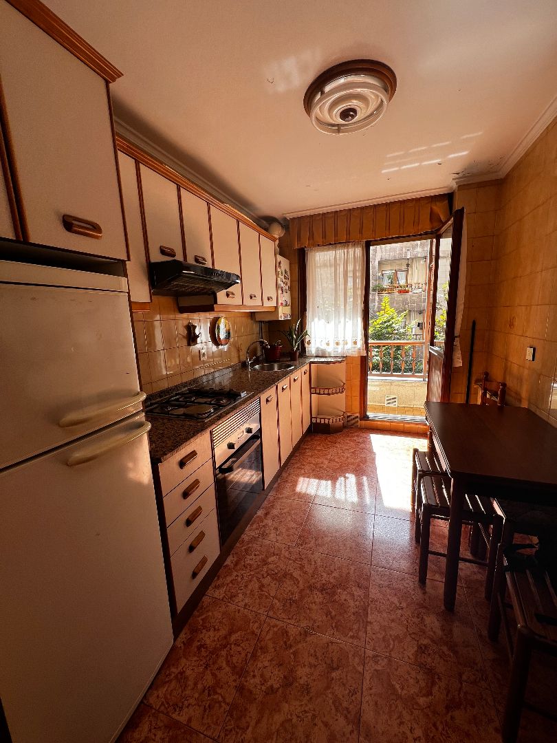 Piso en venta en La Calzada, Oeste
