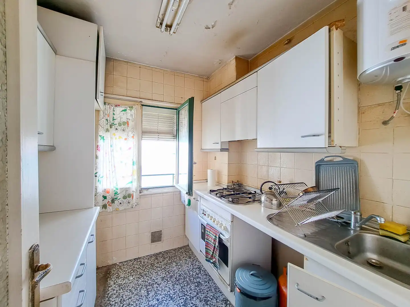 Cuina de Pis en venda en Madrid amb Calefacció