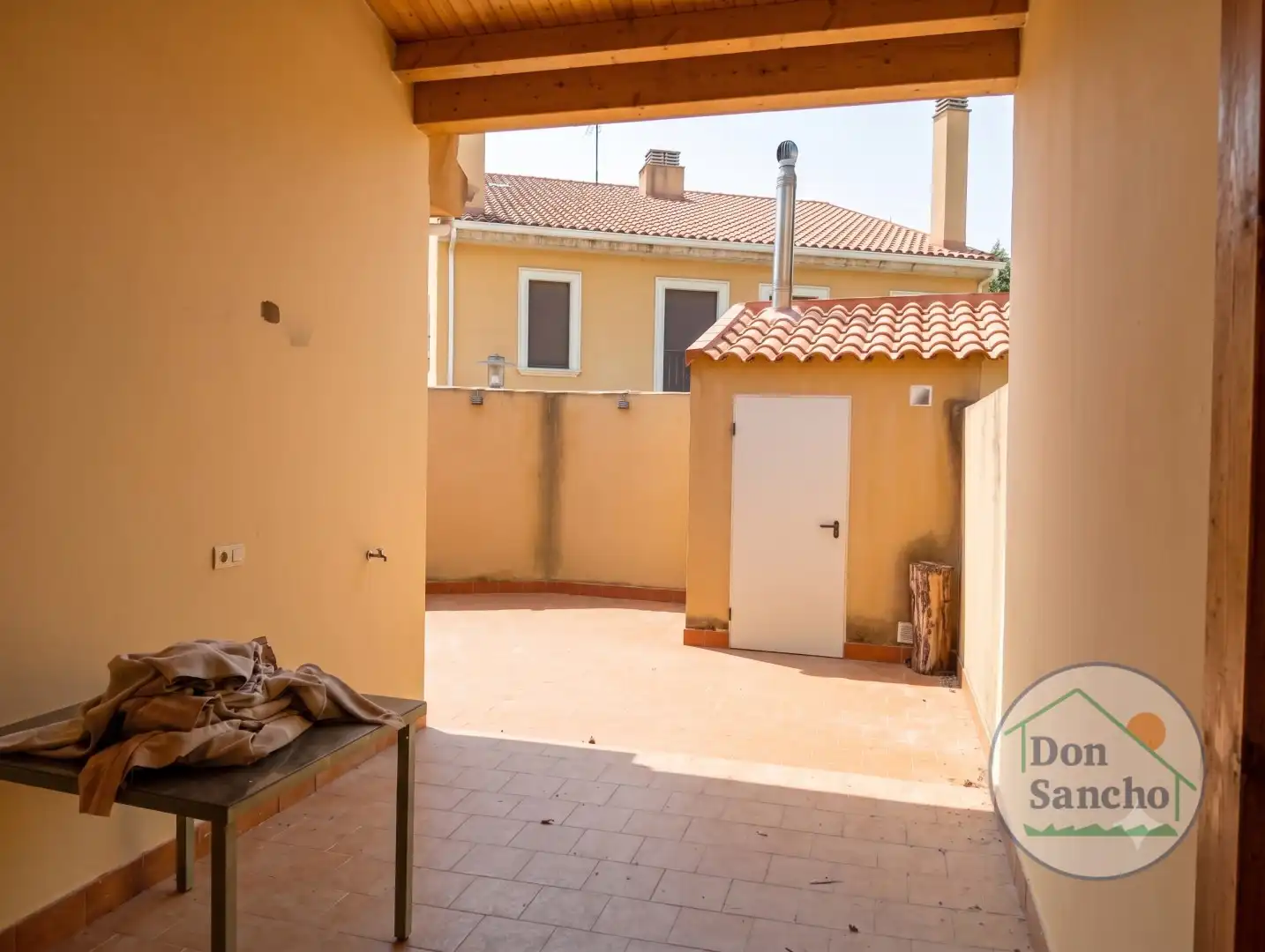 Terraza de Casa adosada en venta en Mucientes con Calefacción, Terraza y Balcón