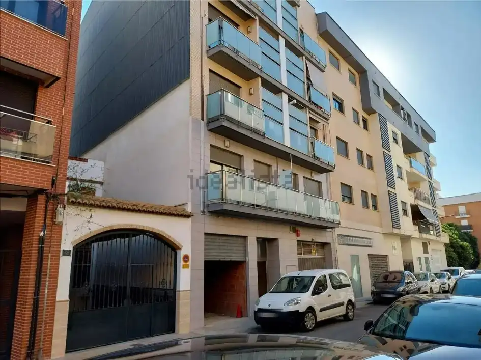 Locale commerciale in vendita a Carrer de Carles Albors 36