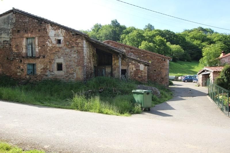 Vista exterior de Casa o chalet en venta en Valdáliga con Jardín privado