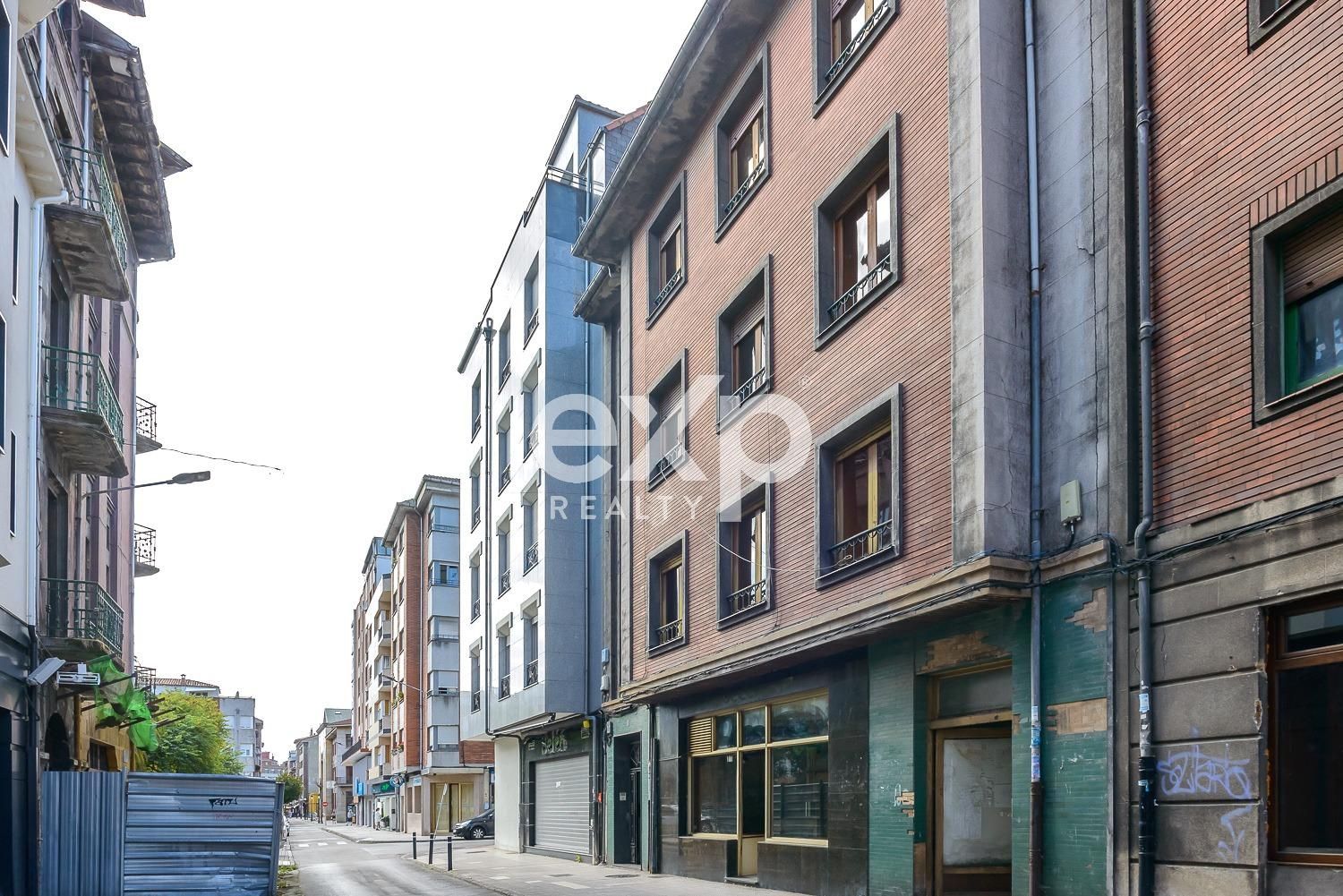 Casa o xalet en venda a Avenida de Leopoldo Alas 'Clarín', 9, San Martín del Rey Aurelio