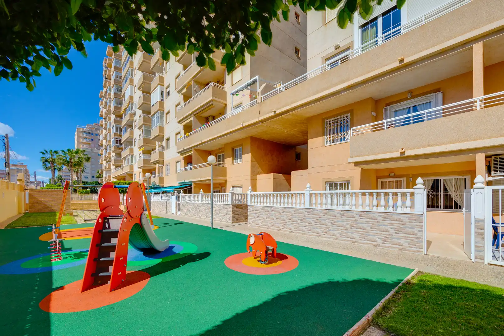 Vista exterior de Pis en venda en Nueva Torrevieja - Aguas Nuevas