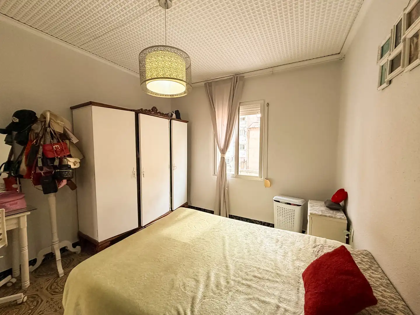 Bedroom of Flat for sale in Sagunto / Sagunt  with Air Conditioner, Heating and Furnished