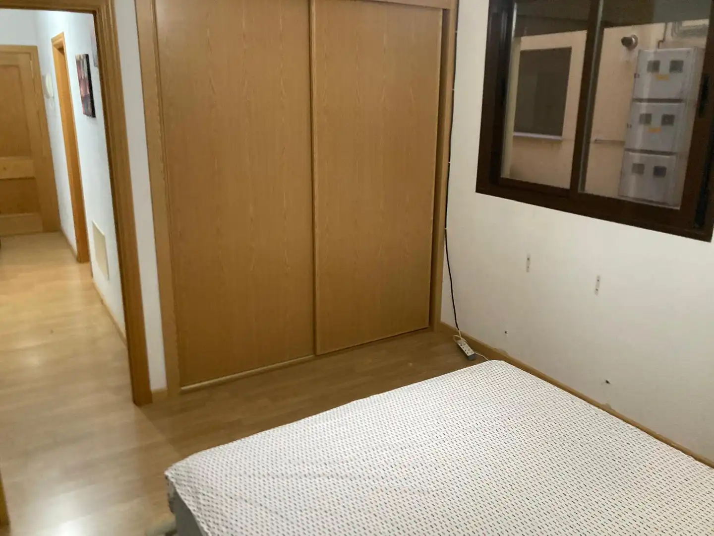Schlafzimmer von Erdgeschoss zum Verkauf in Burguillos de Toledo mit Klimaanlage, Heizung und Parkett