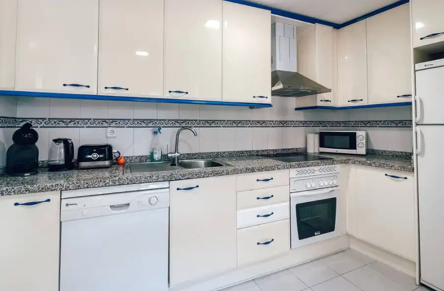 Appartamento con piscina in vendita a La Duquesa, imagen 6