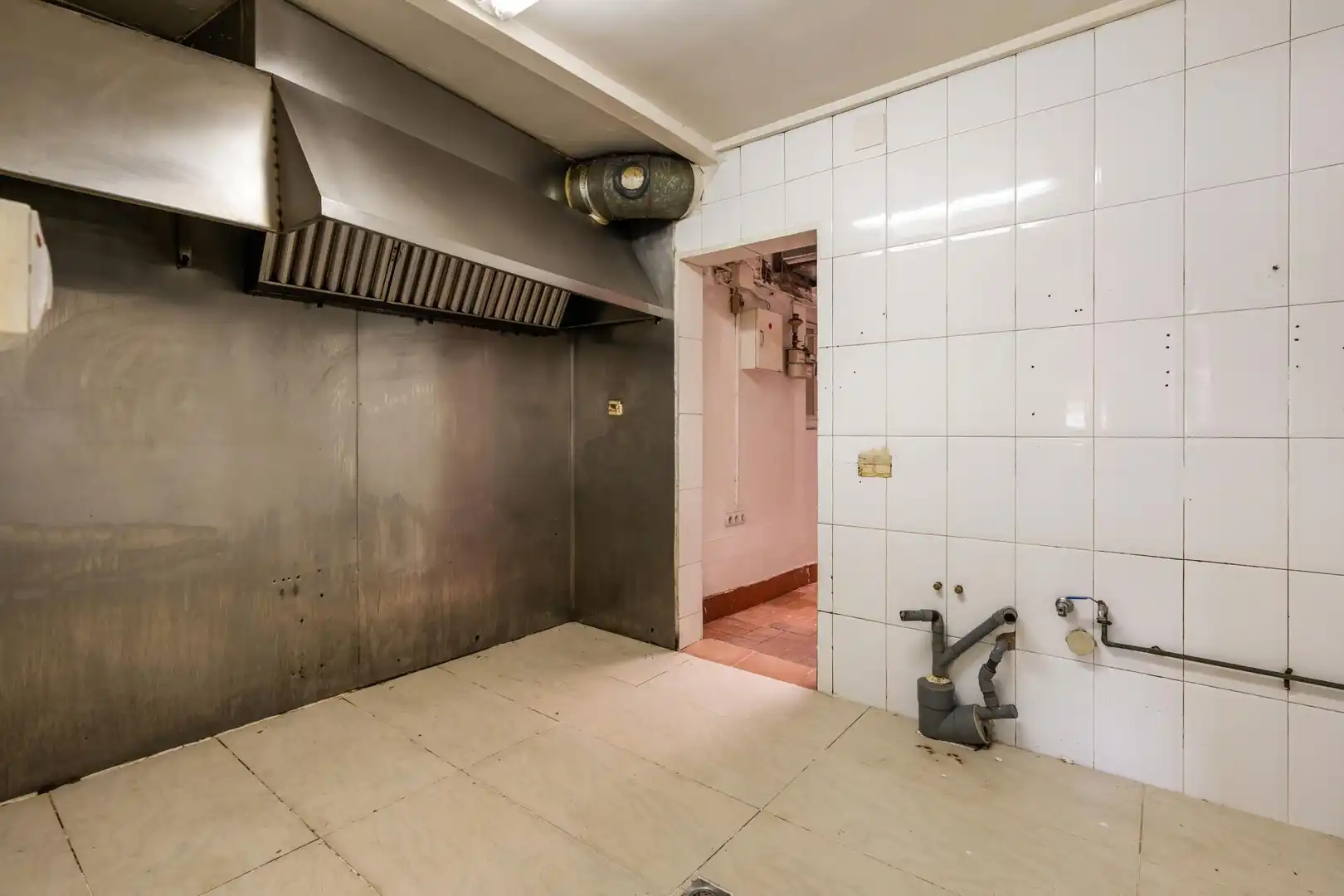 Local comercial en venda a del Montseny 16, imagen 9