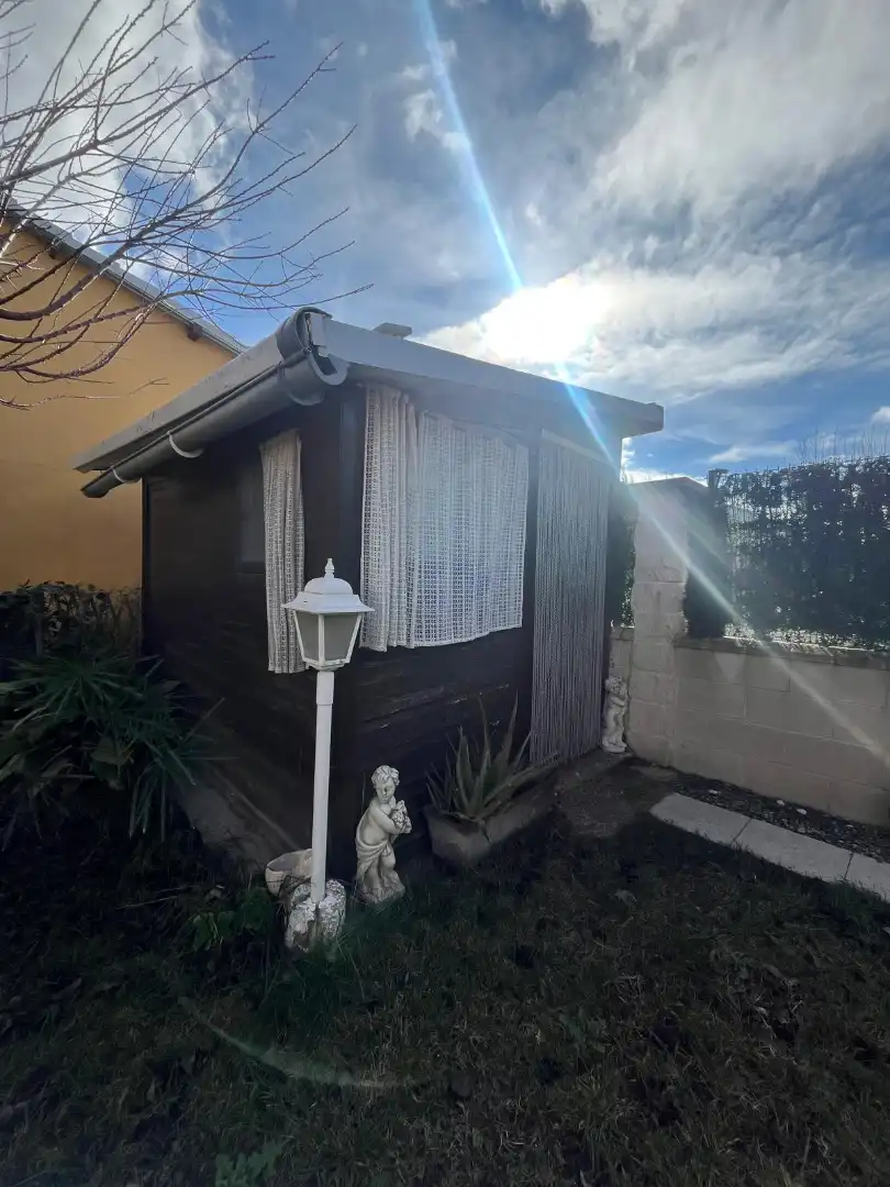 Jardín de Finca rústica en venta en Zaragoza con Aire acondicionado, Calefacción y Jardín privado