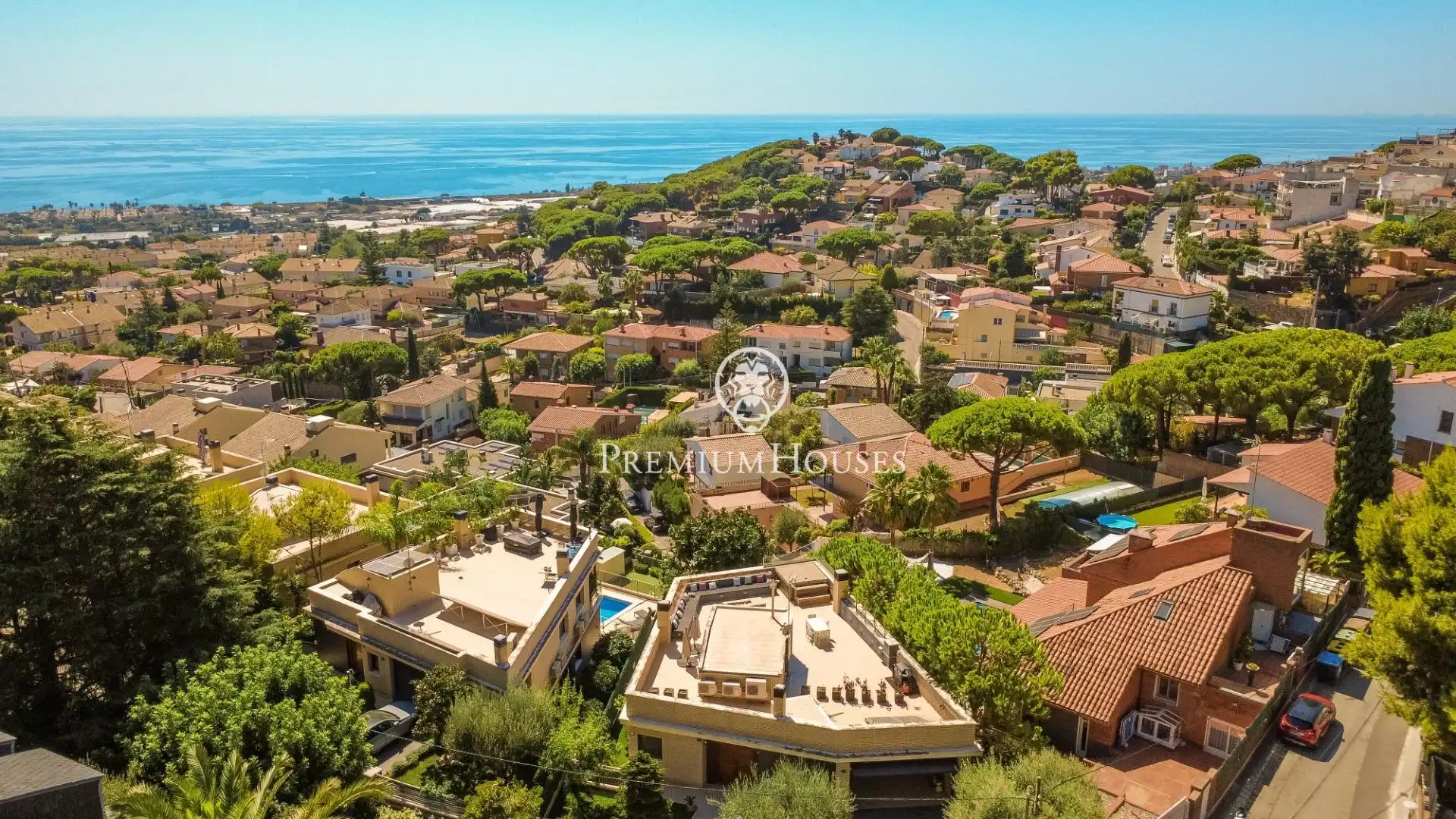 Vista exterior de Casa o chalet en venta en Premià de Dalt con Aire acondicionado, Calefacción y Jardín privado
