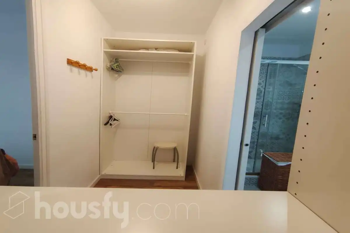 Wohnung zur Miete in Carrer d'Alí Bei, Fort Pienc