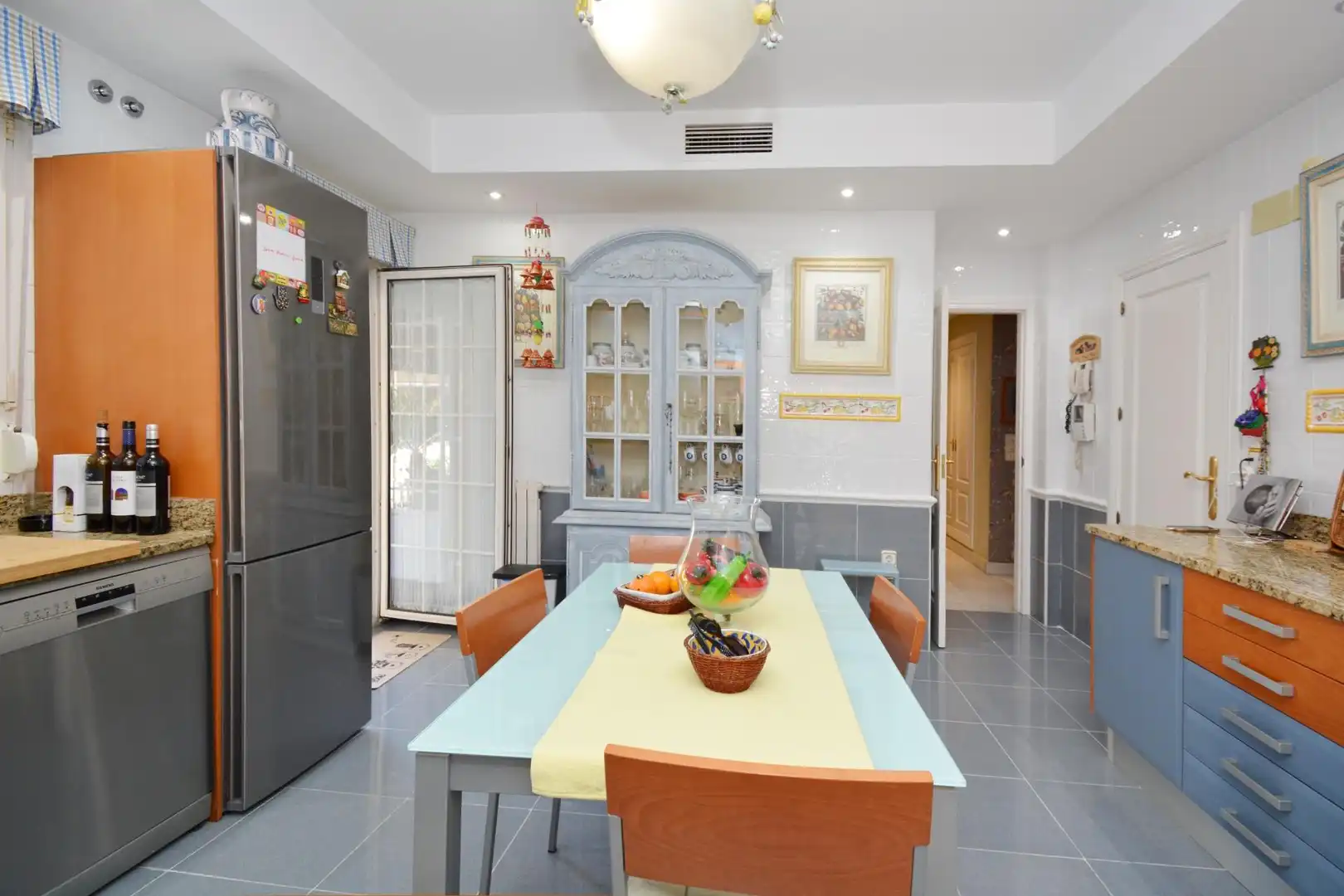 Villa mit Pool zum Verkauf in Calle PAVAROTTI. LUCIANO, imagen 65