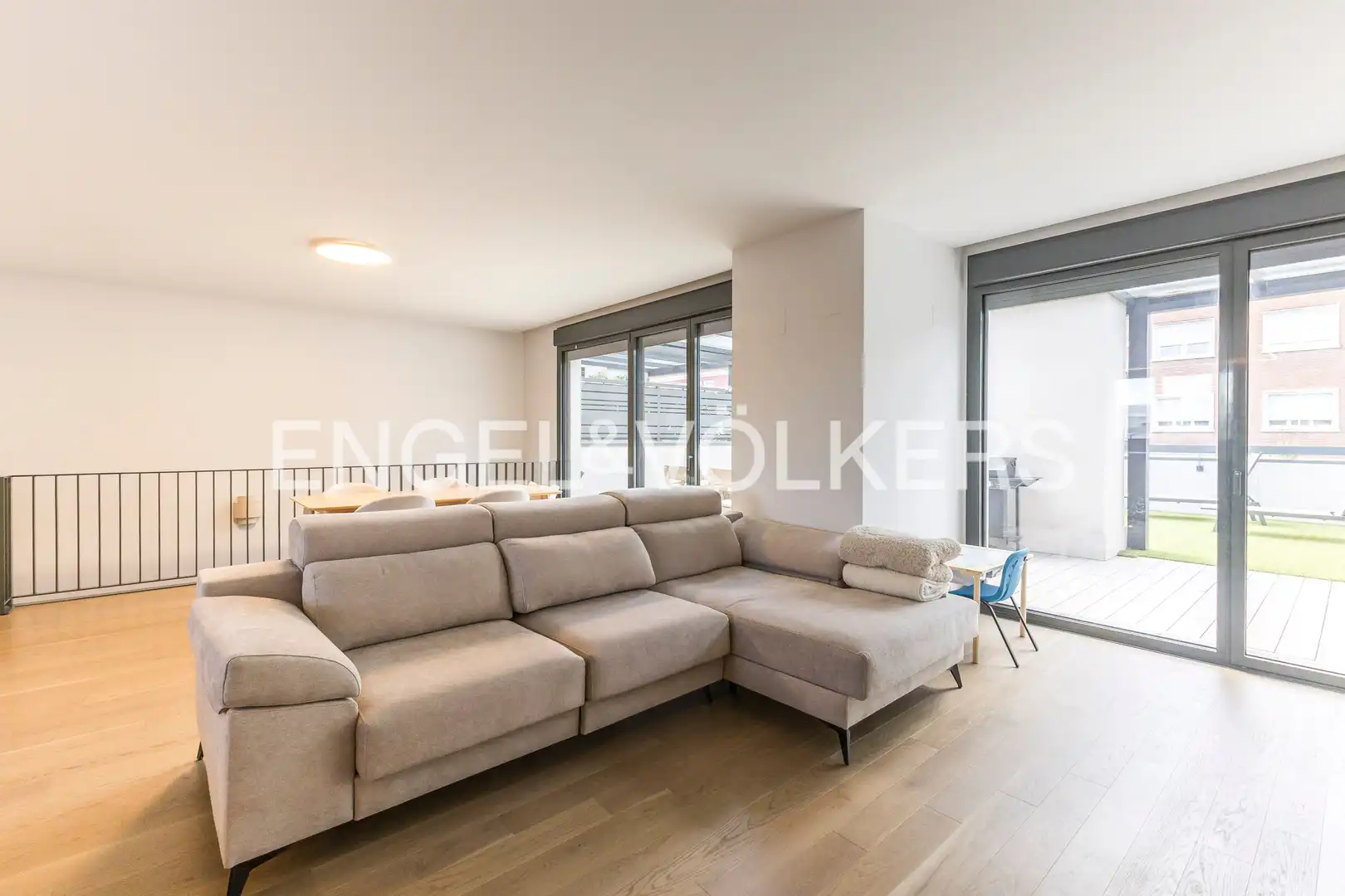 Sala de estar de Dúplex en venta en Madrid con Calefacción, Jardín privado y Terraza