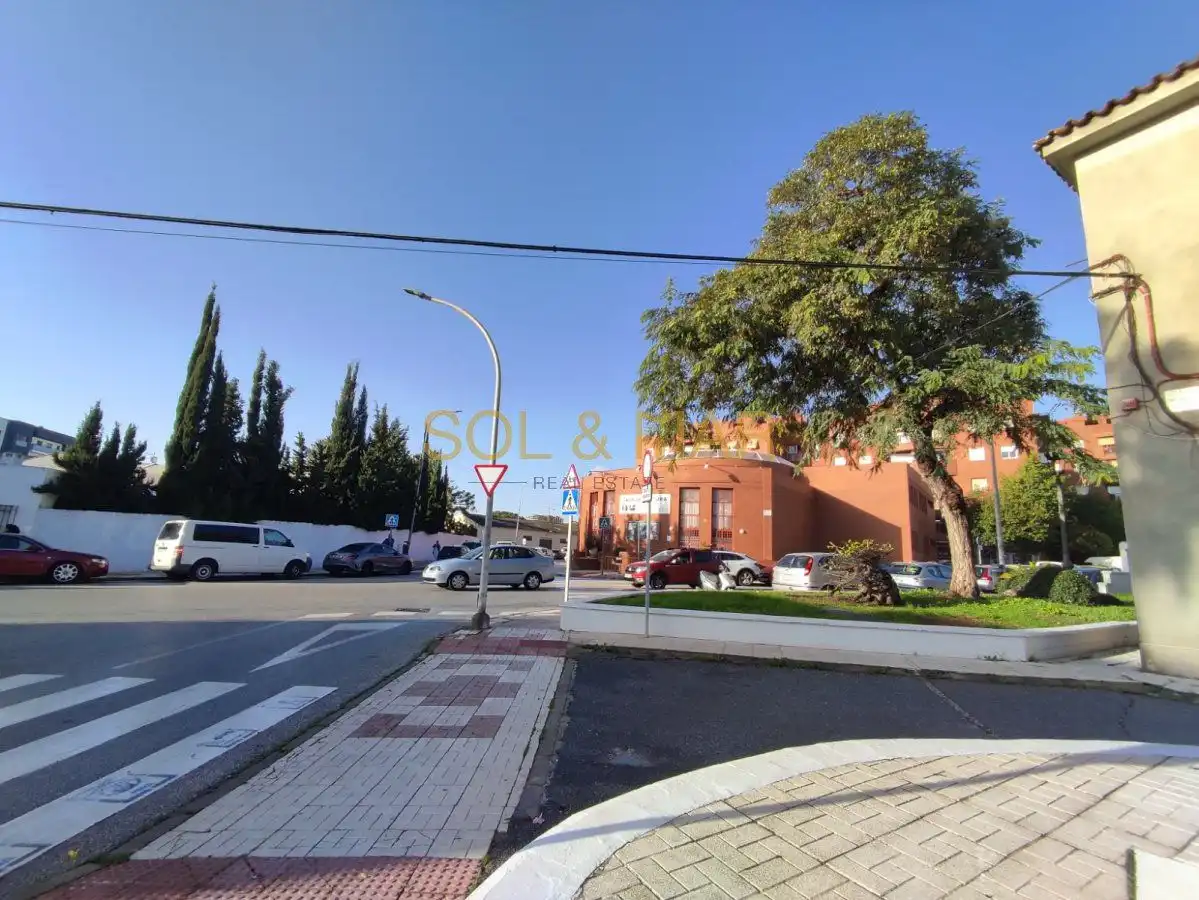 Vista exterior de Piso en venta en Torremolinos con Aire acondicionado, Calefacción y Amueblado