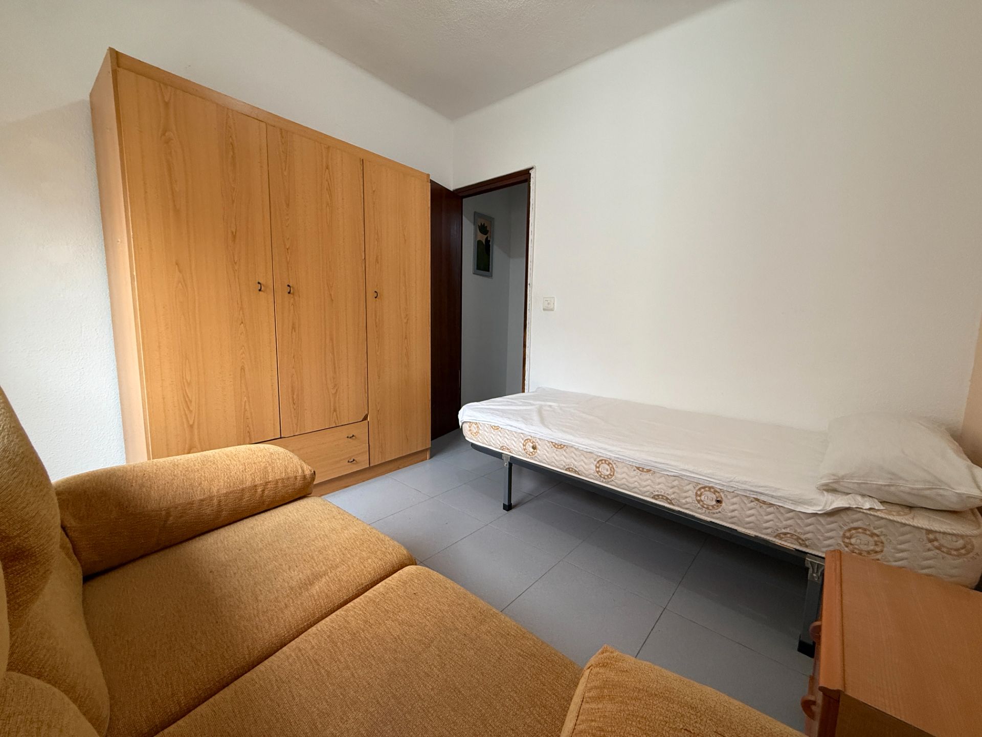 Bedroom of Flat for sale in Castellón de la Plana / Castelló de la Plana  with Air Conditioner, Heating and Furnished