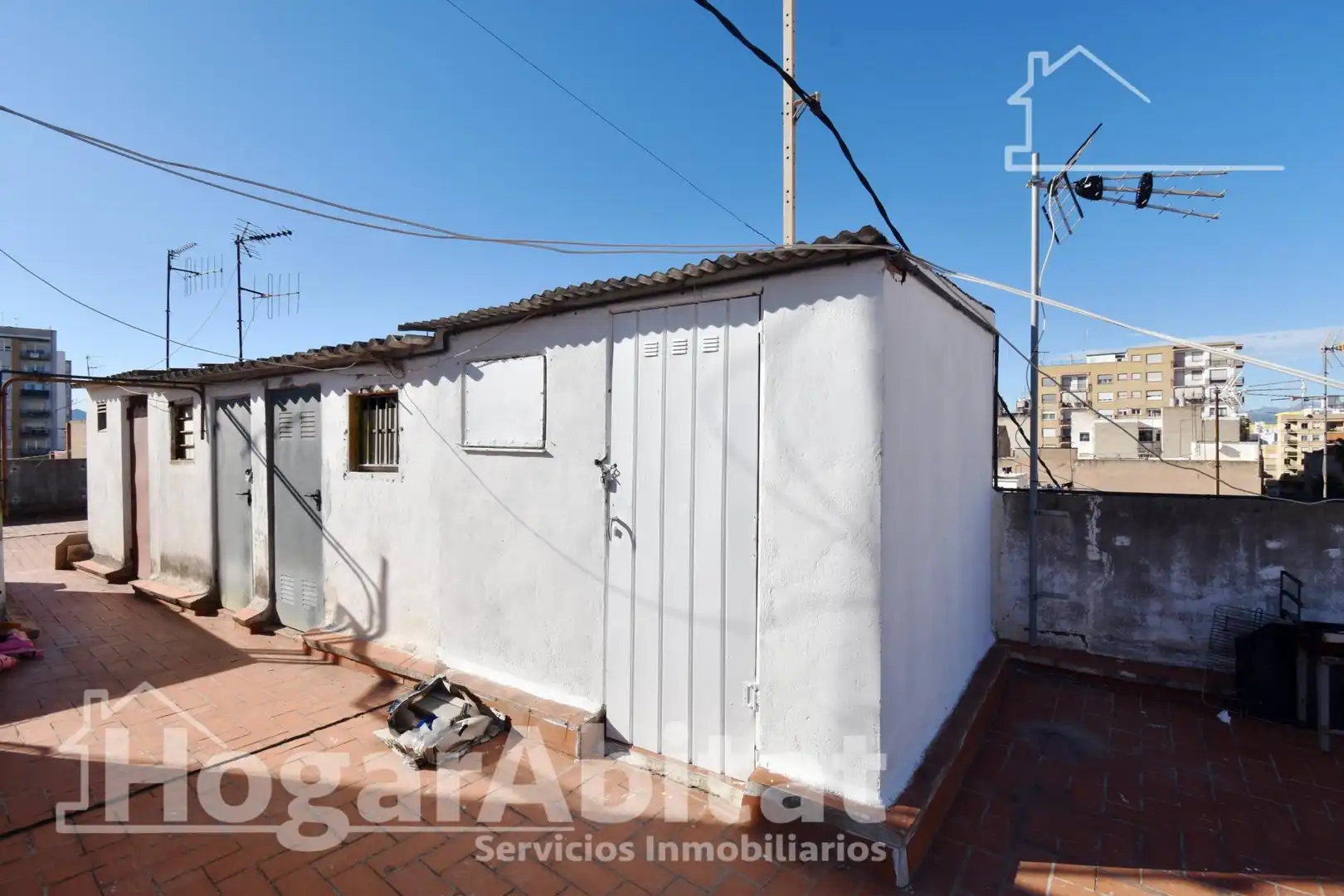 Vista exterior de Piso en venta en Vila-real con Aire acondicionado, Calefacción y Parquet