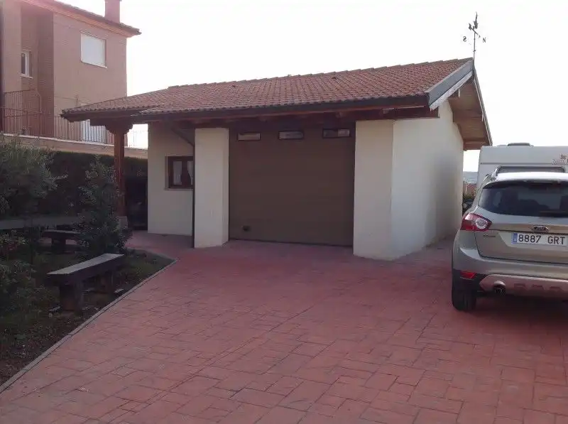 Parking de Casa o chalet en venta en Nájera con Jardín privado, Terraza y Trastero