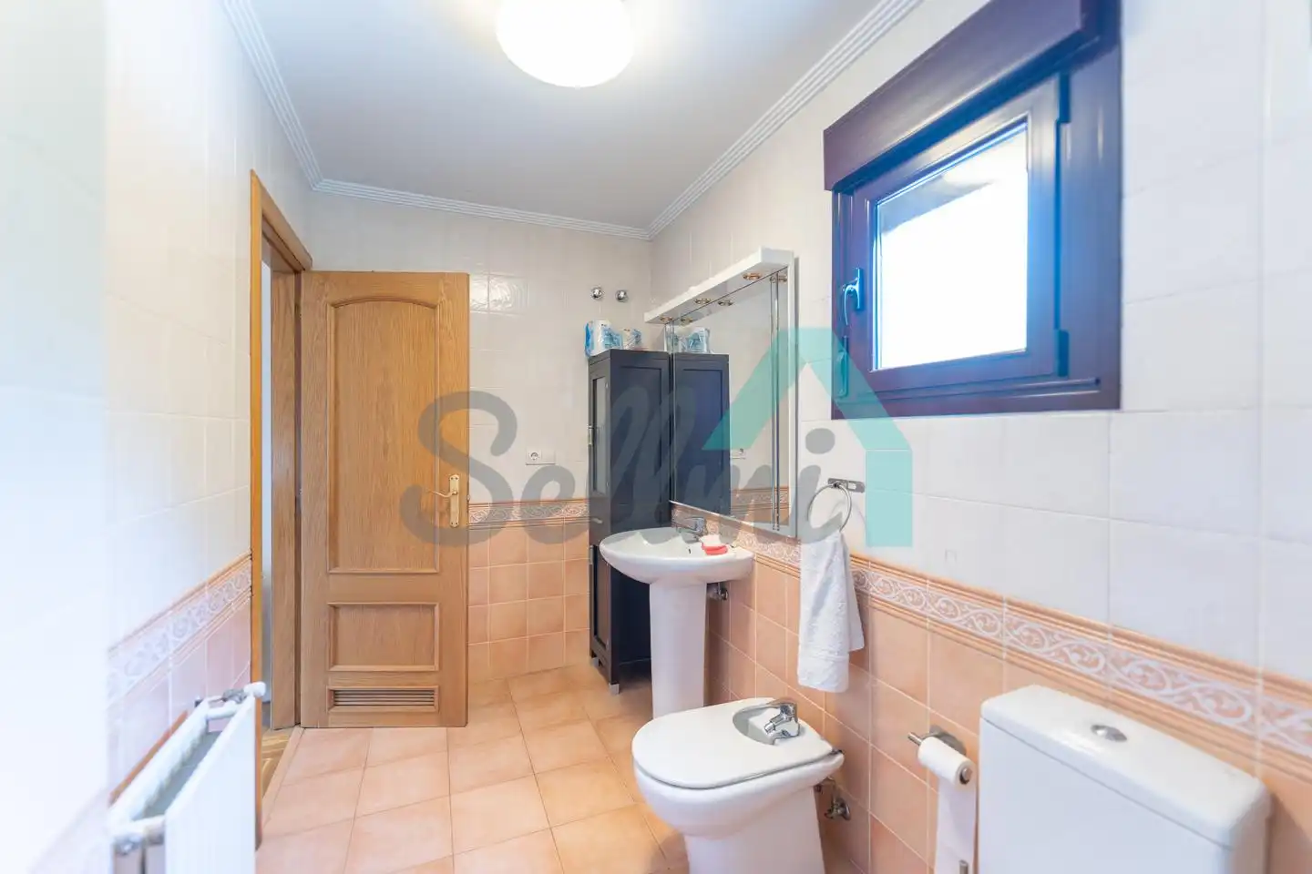 Detached homes for sale in Urbanización Río Nalón, Ribera de Arriba